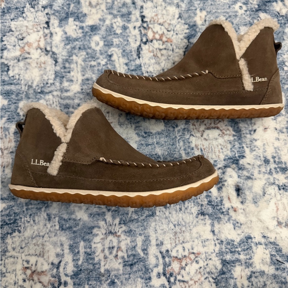 L.L. Bean Women’s Brown Suede Shearling Moccasin Boots